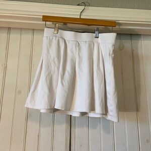 Women’s Wild Fable White Athletic Skirt size S